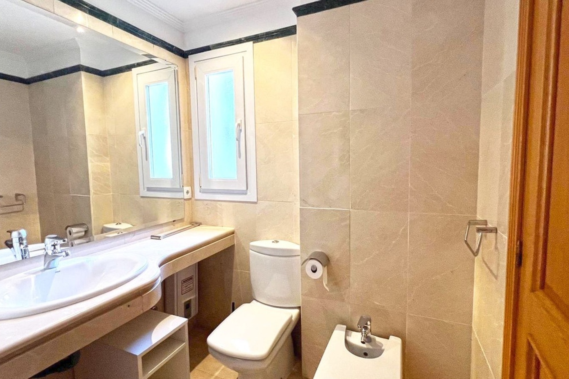 Resale - Villa - Marbella - Marbella Centro