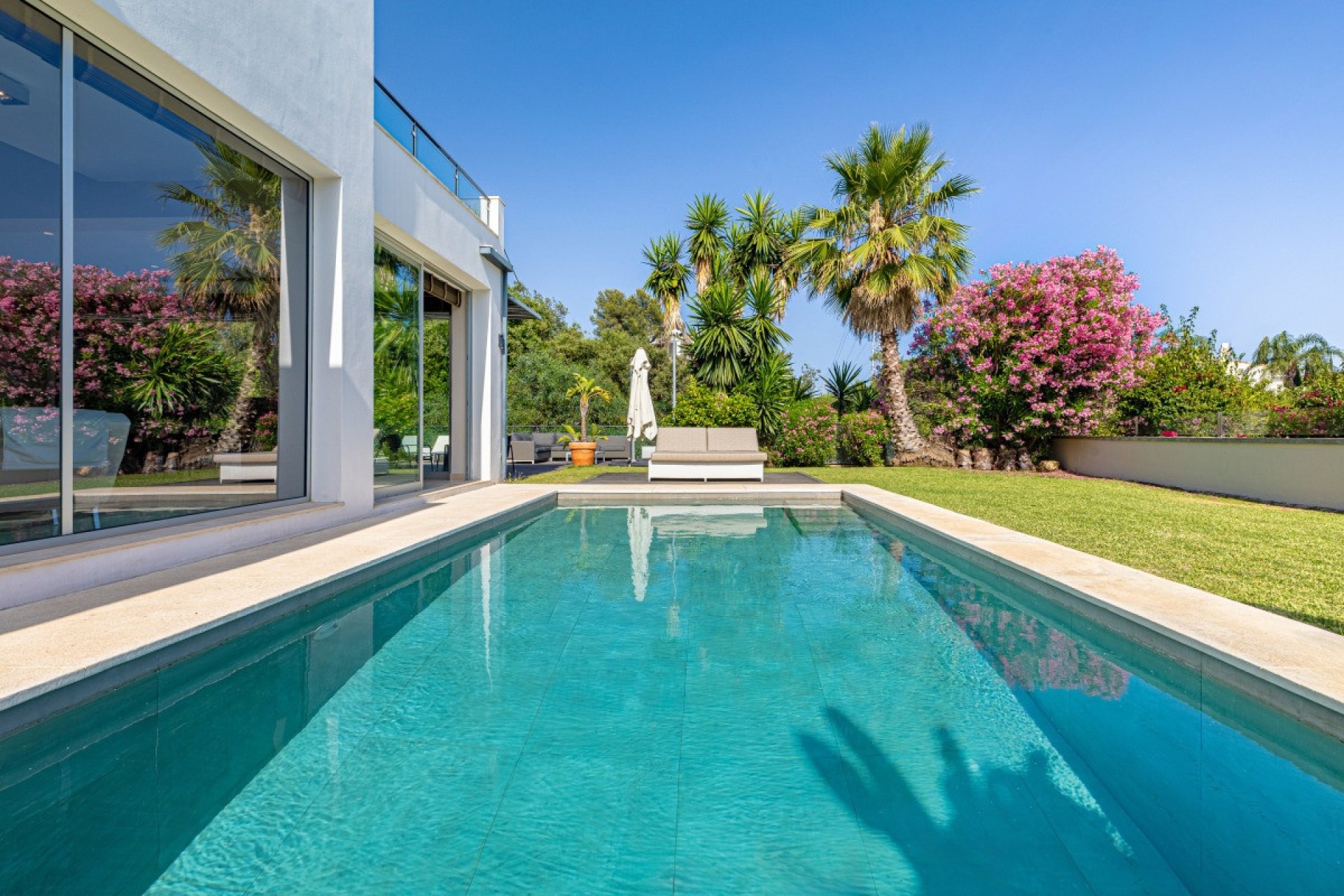 Resale - Villa - Marbella - Marbella Centro