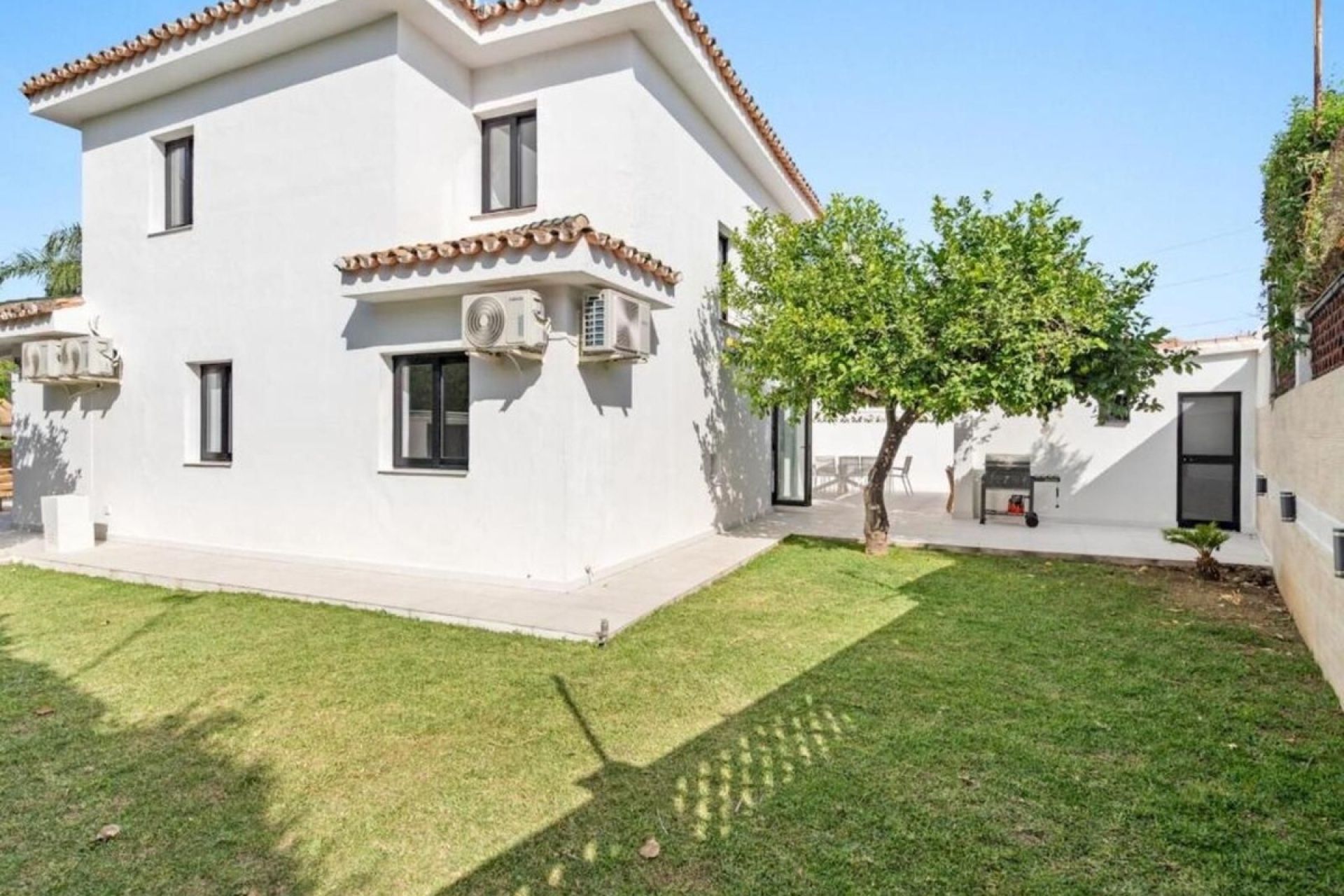 Resale - Villa - Marbella - Marbella Centro