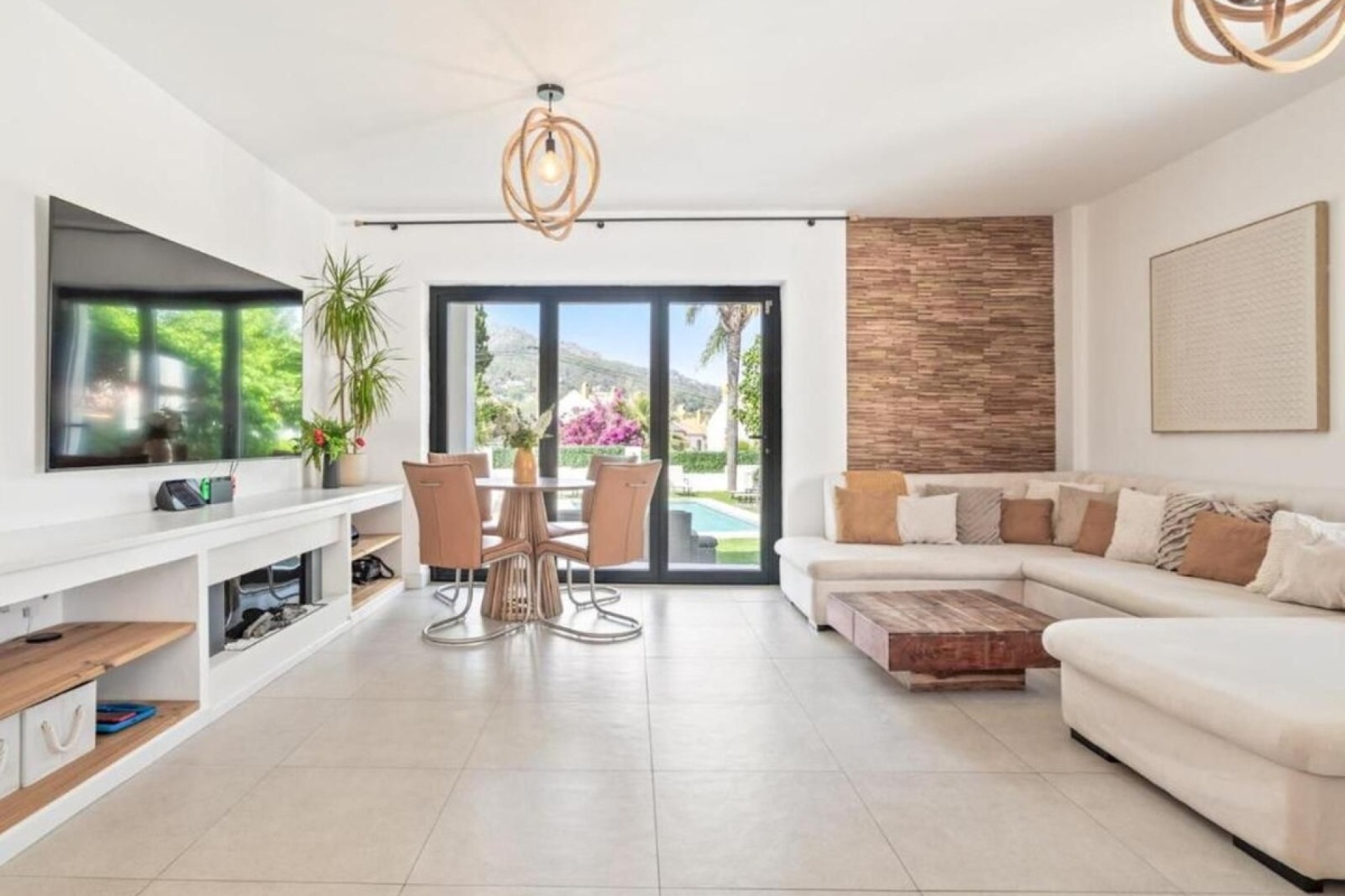 Resale - Villa - Marbella - Marbella Centro