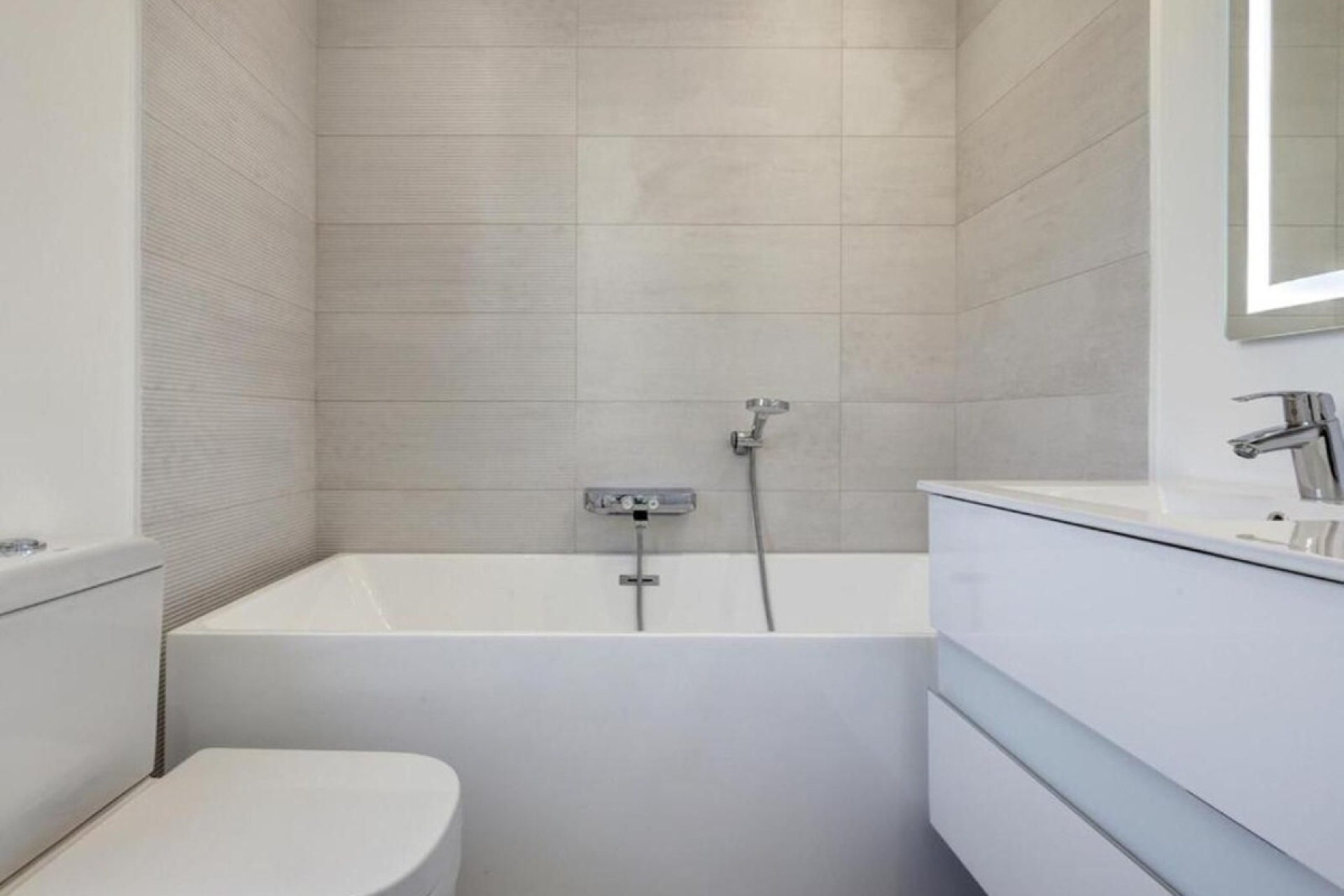 Resale - Villa - Marbella - Marbella Centro
