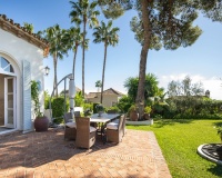 Resale - Villa - Marbella - Marbella Centro