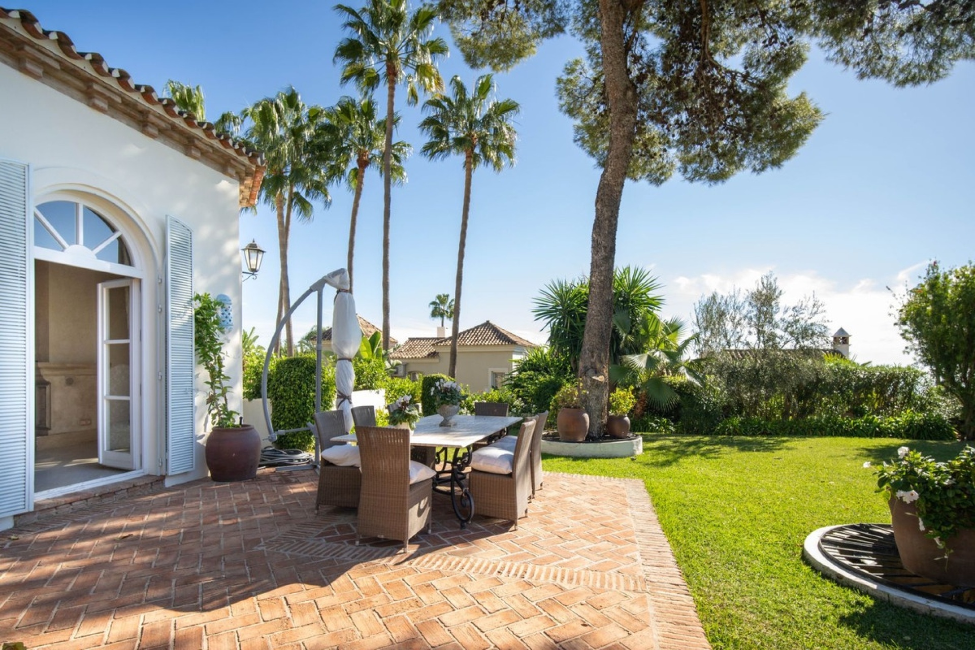 Resale - Villa - Marbella - Marbella Centro