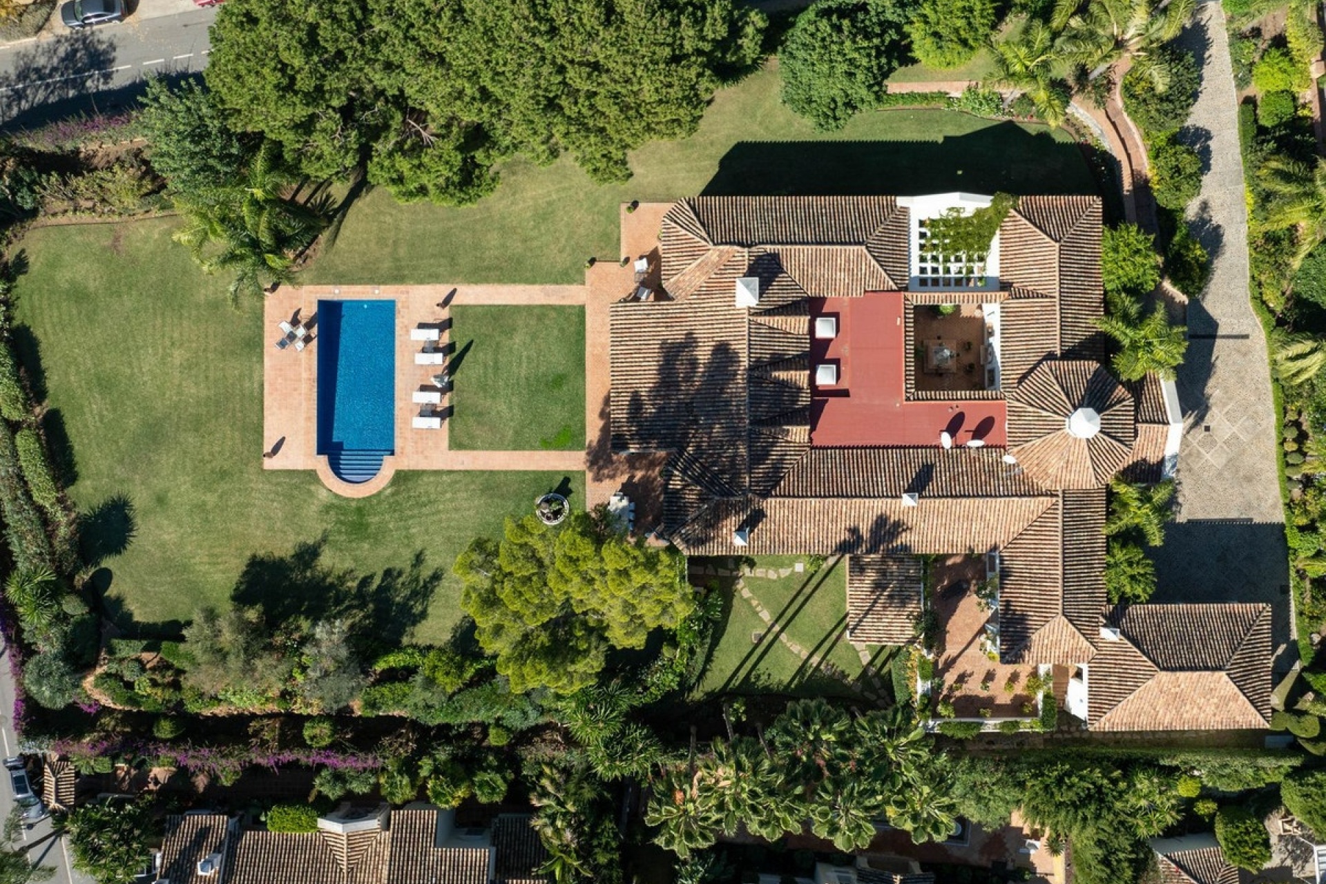 Resale - Villa - Marbella - Marbella Centro