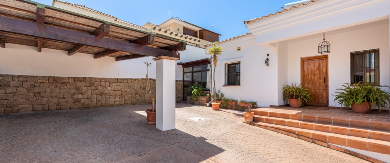 Resale - Villa - Marbella - Marbella Centro