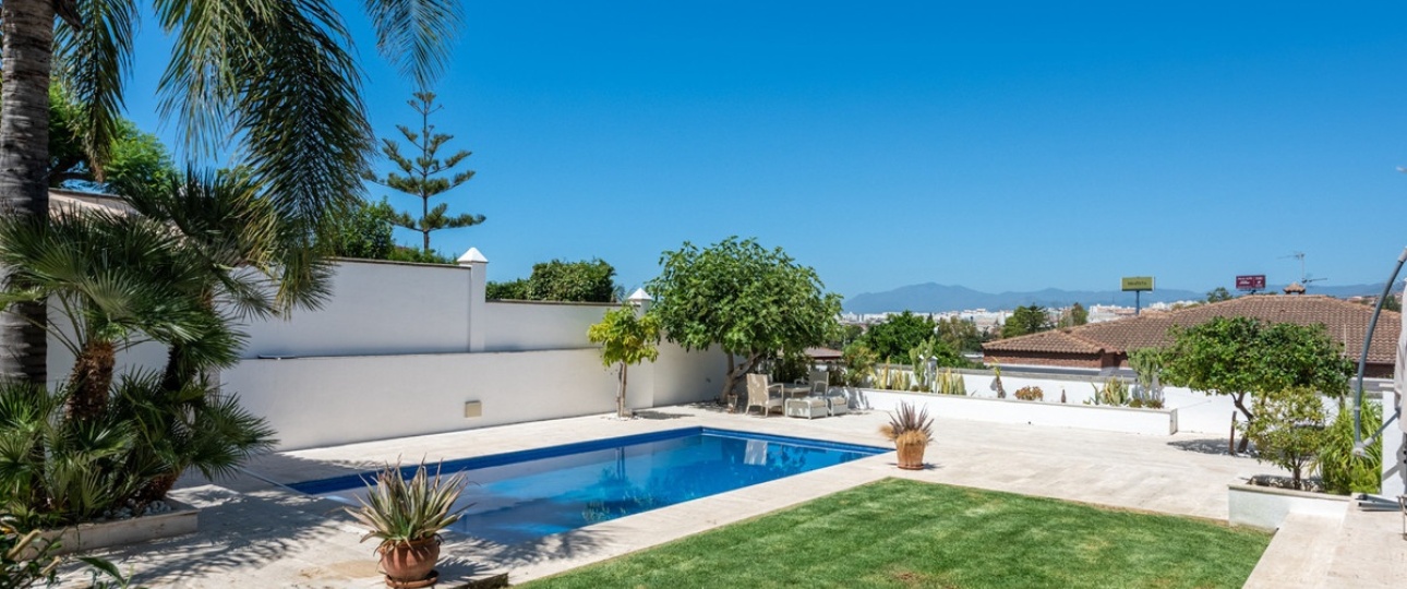 Resale - Villa - Marbella - Marbella Centro