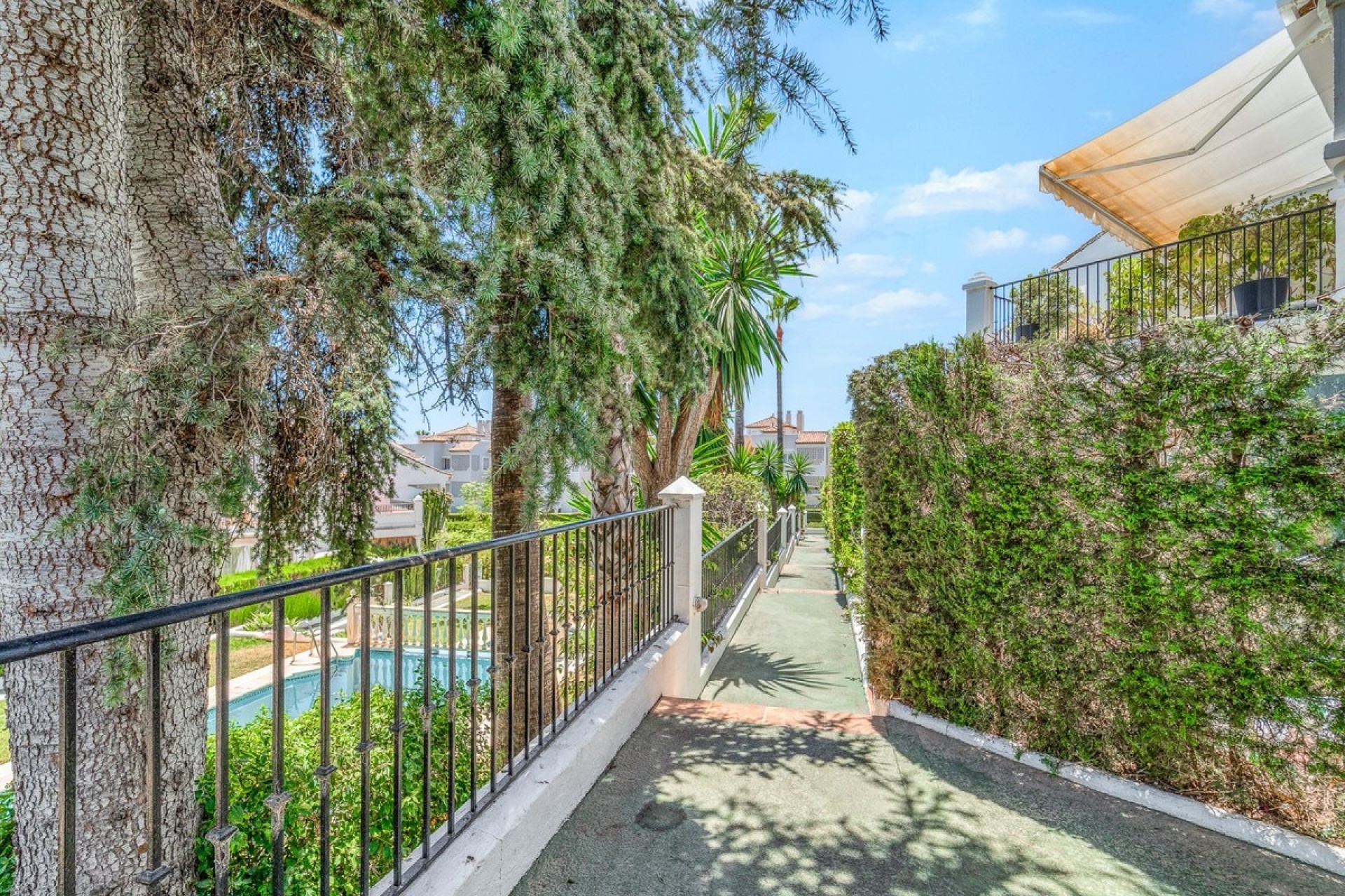 Resale - Villa - Marbella - Marbella Centro