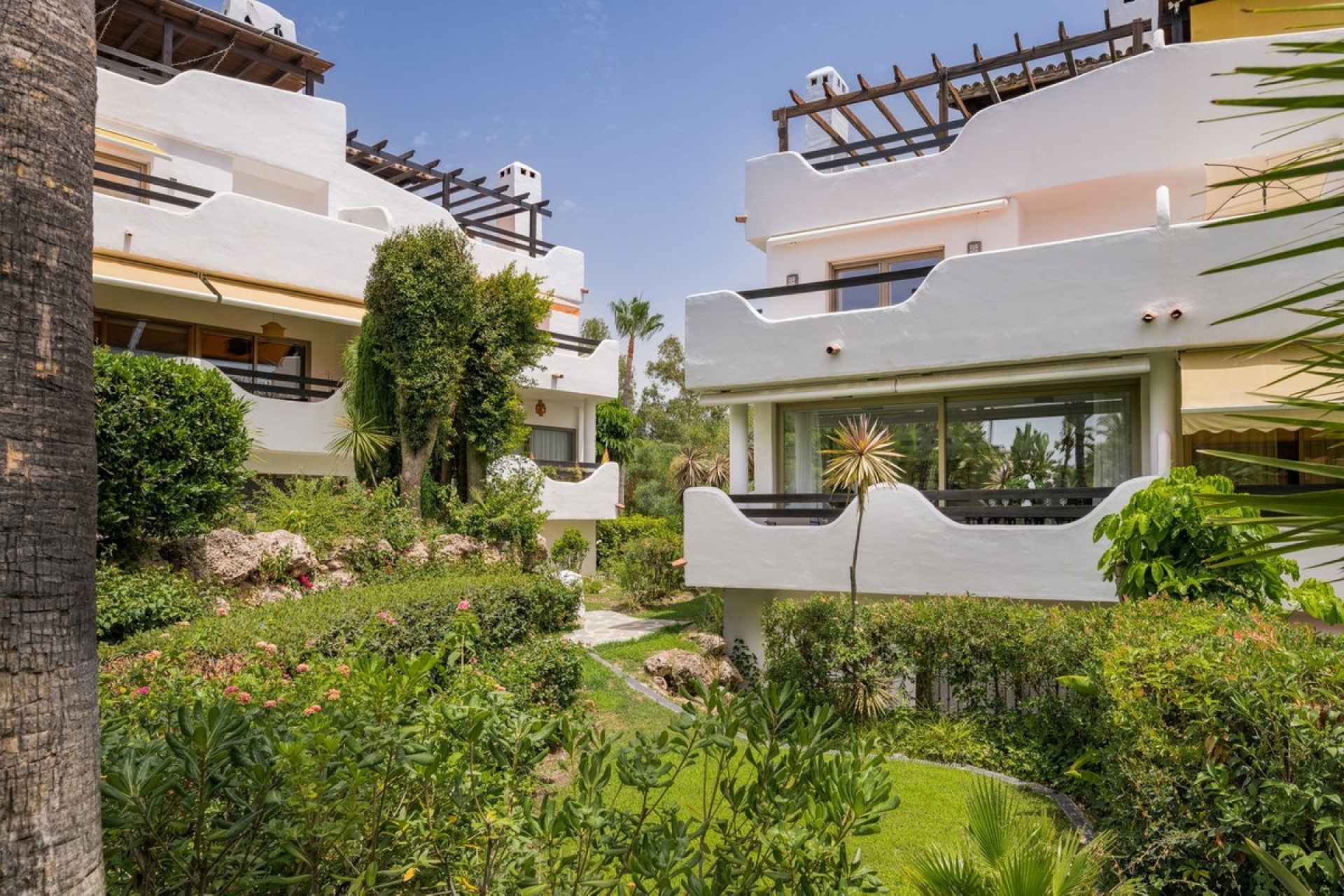Resale - Villa - Marbella - Marbella Centro