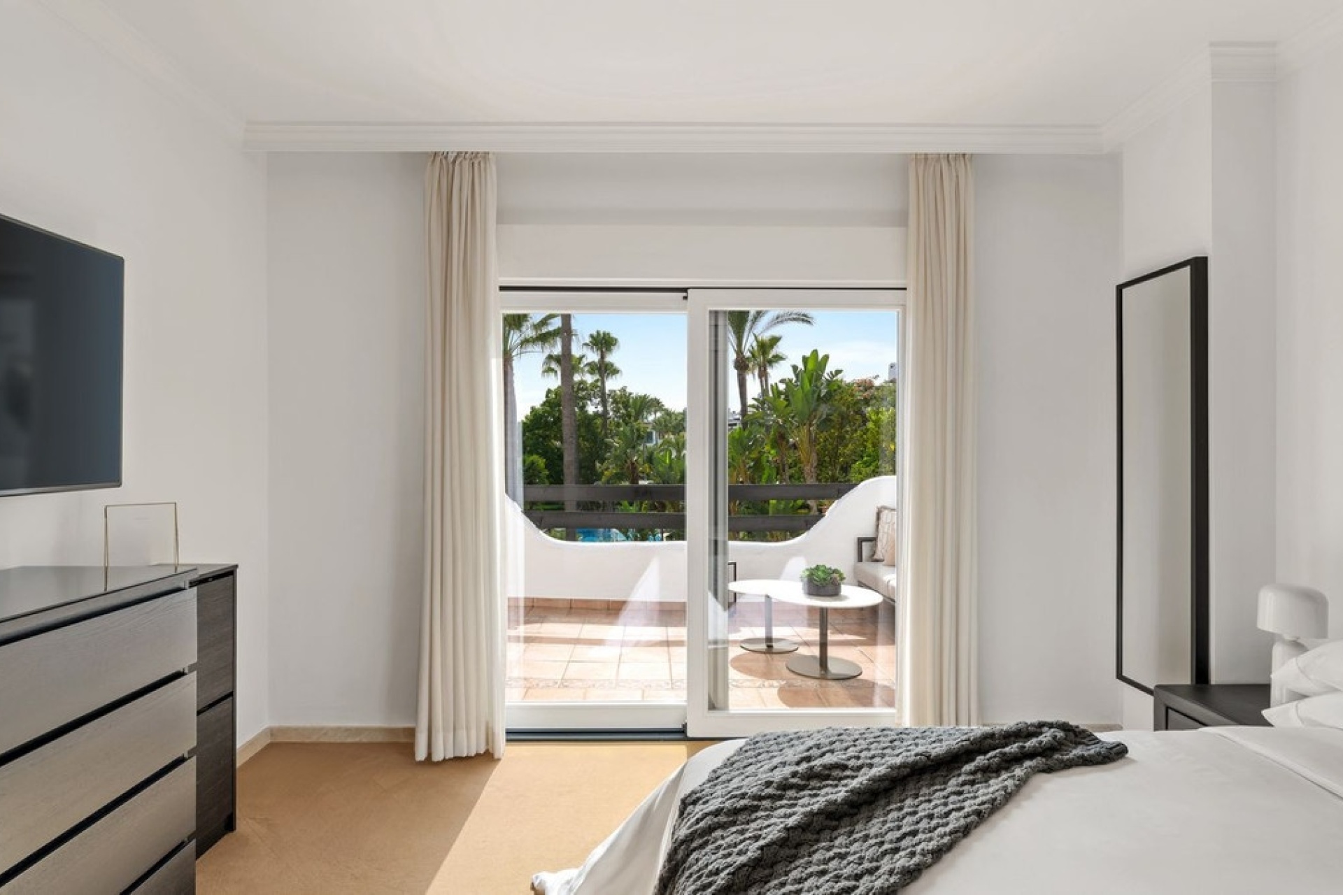 Resale - Villa - Marbella - Marbella Centro