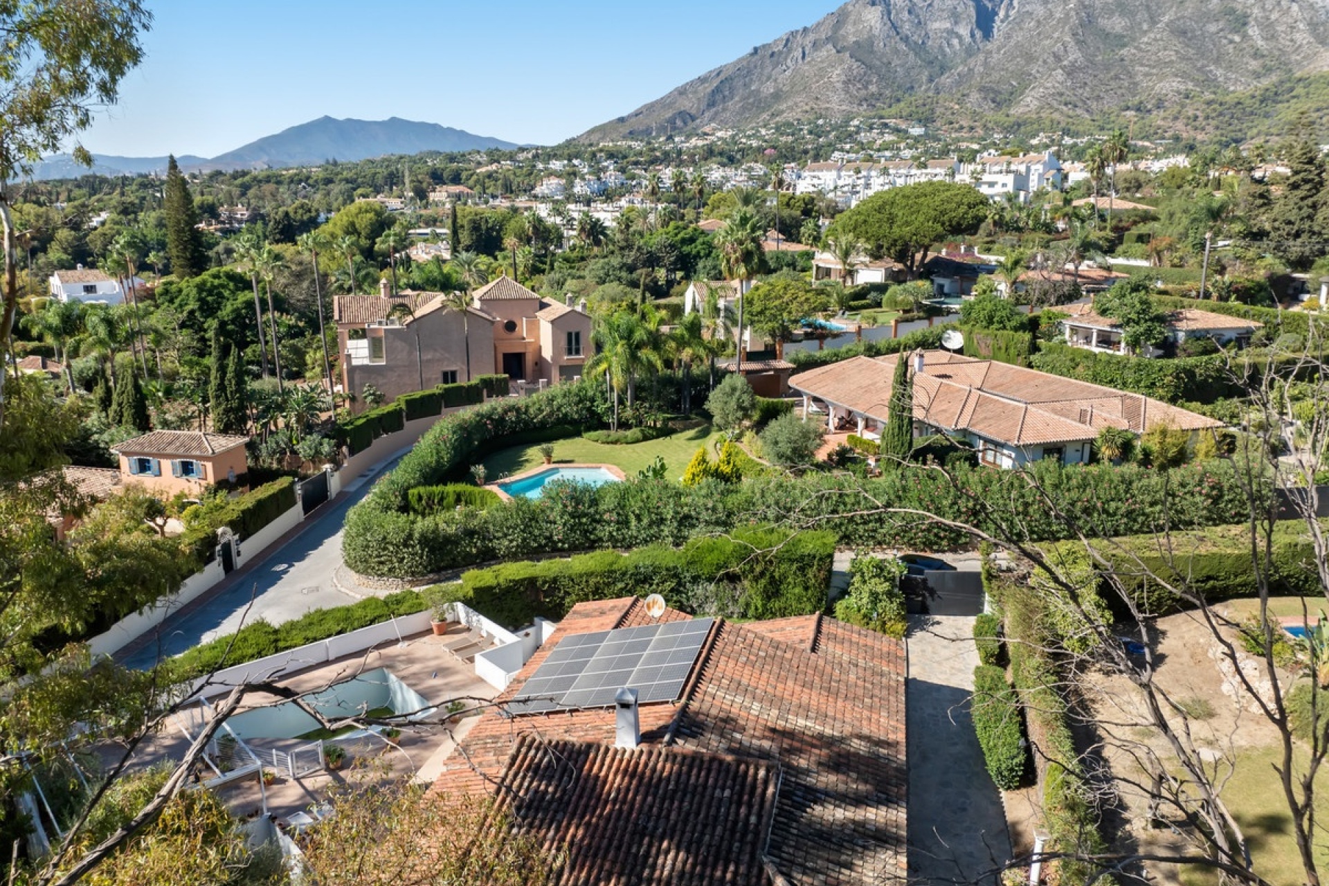 Resale - Villa - Marbella - Marbella Centro