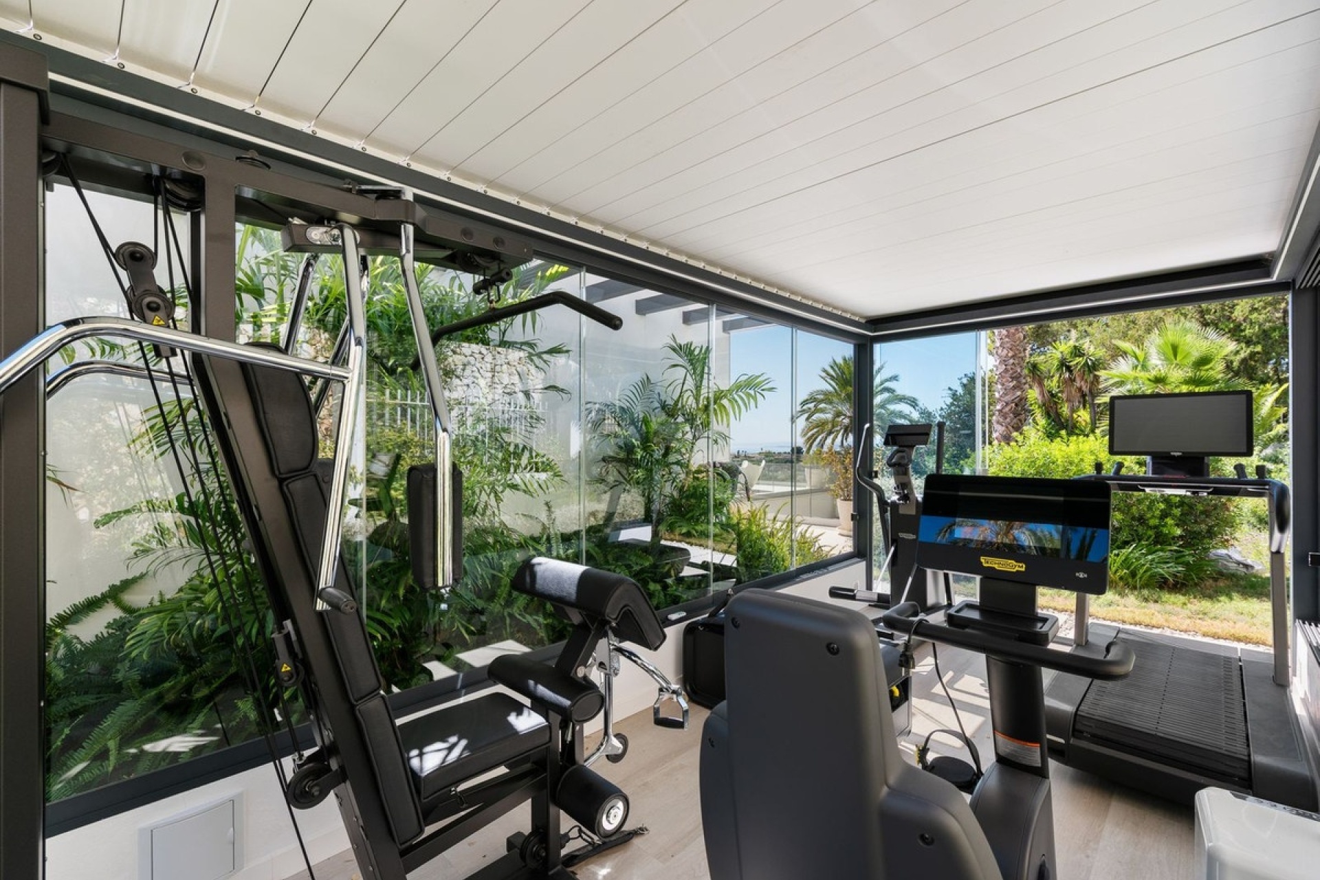Resale - Villa - Marbella - Marbella Centro