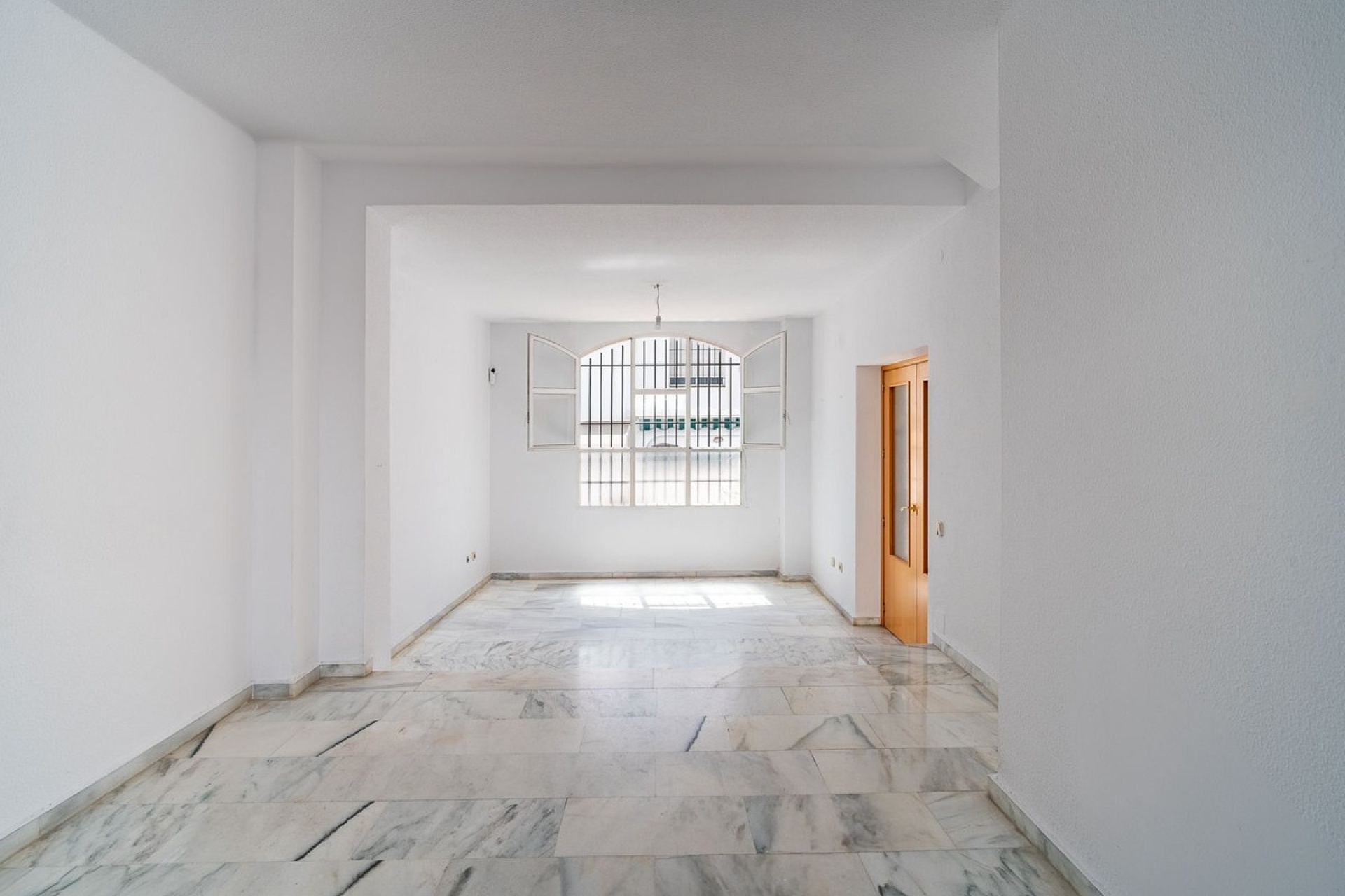 Resale - Villa - Marbella - Marbella Centro
