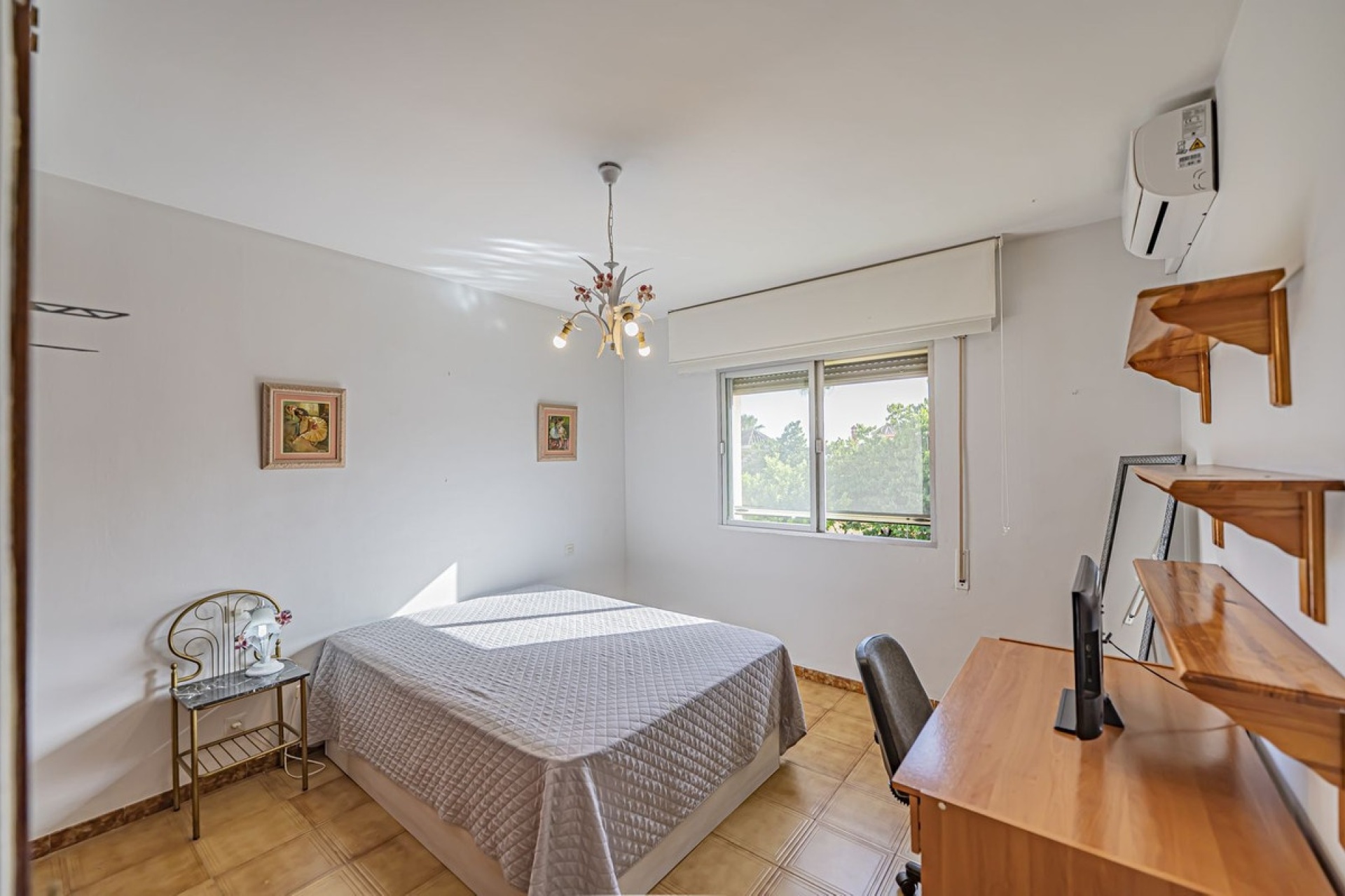 Resale - Villa - Marbella - Marbella Centro