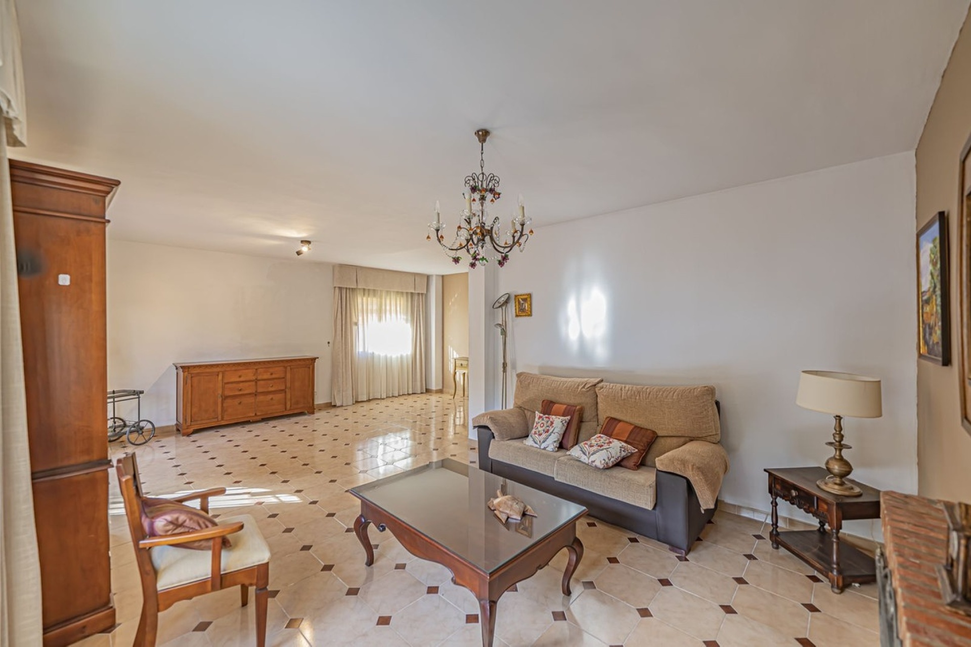 Resale - Villa - Marbella - Marbella Centro