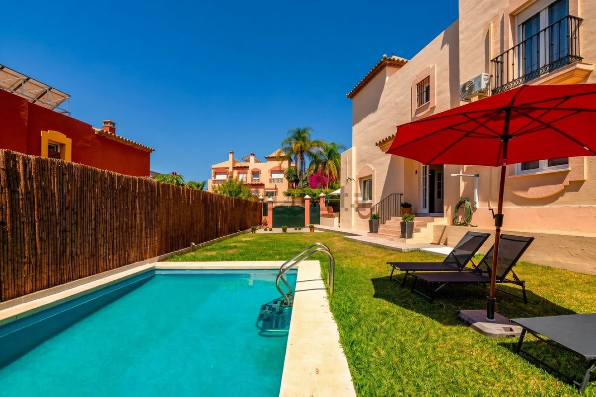 Resale - Villa - Marbella - Marbella Centro