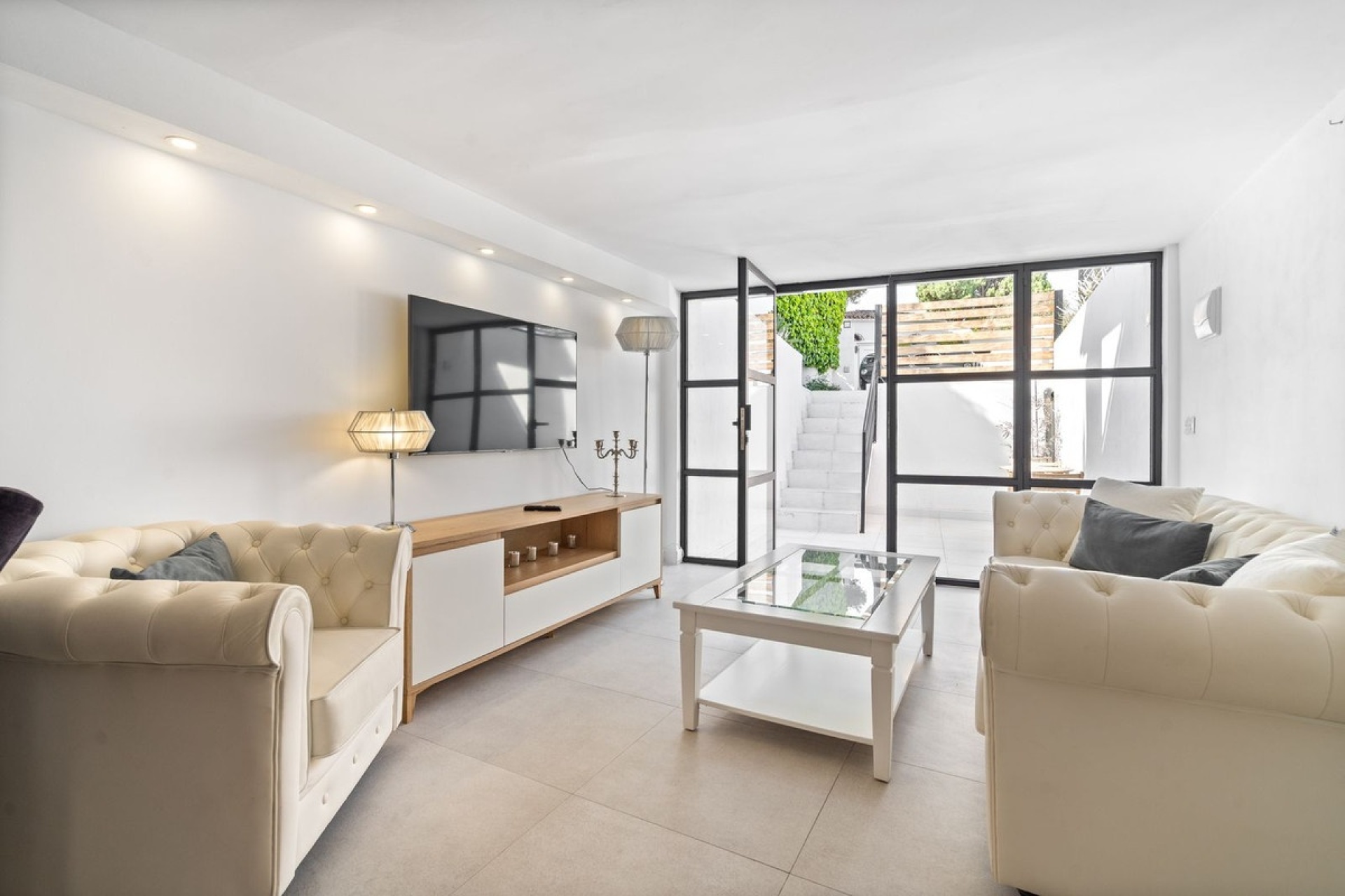 Resale - Villa - Marbella - Marbella Centro