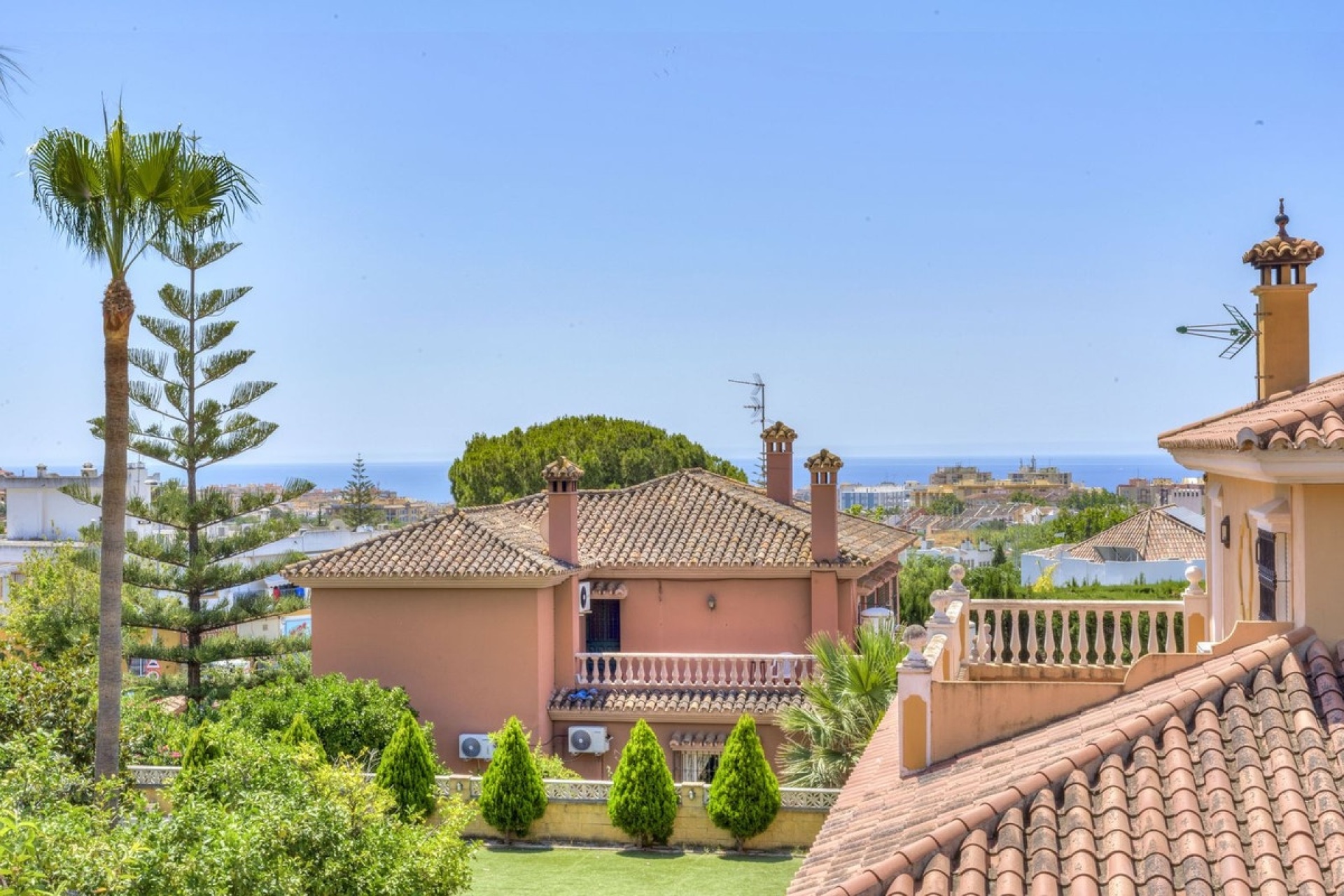 Resale - Villa - Marbella - Marbella Centro