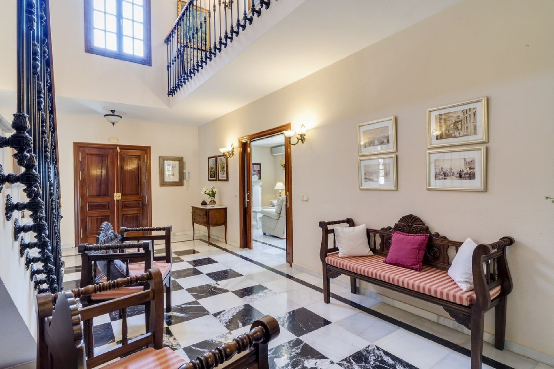 Resale - Villa - Marbella - Marbella Centro
