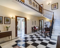 Resale - Villa - Marbella - Marbella Centro
