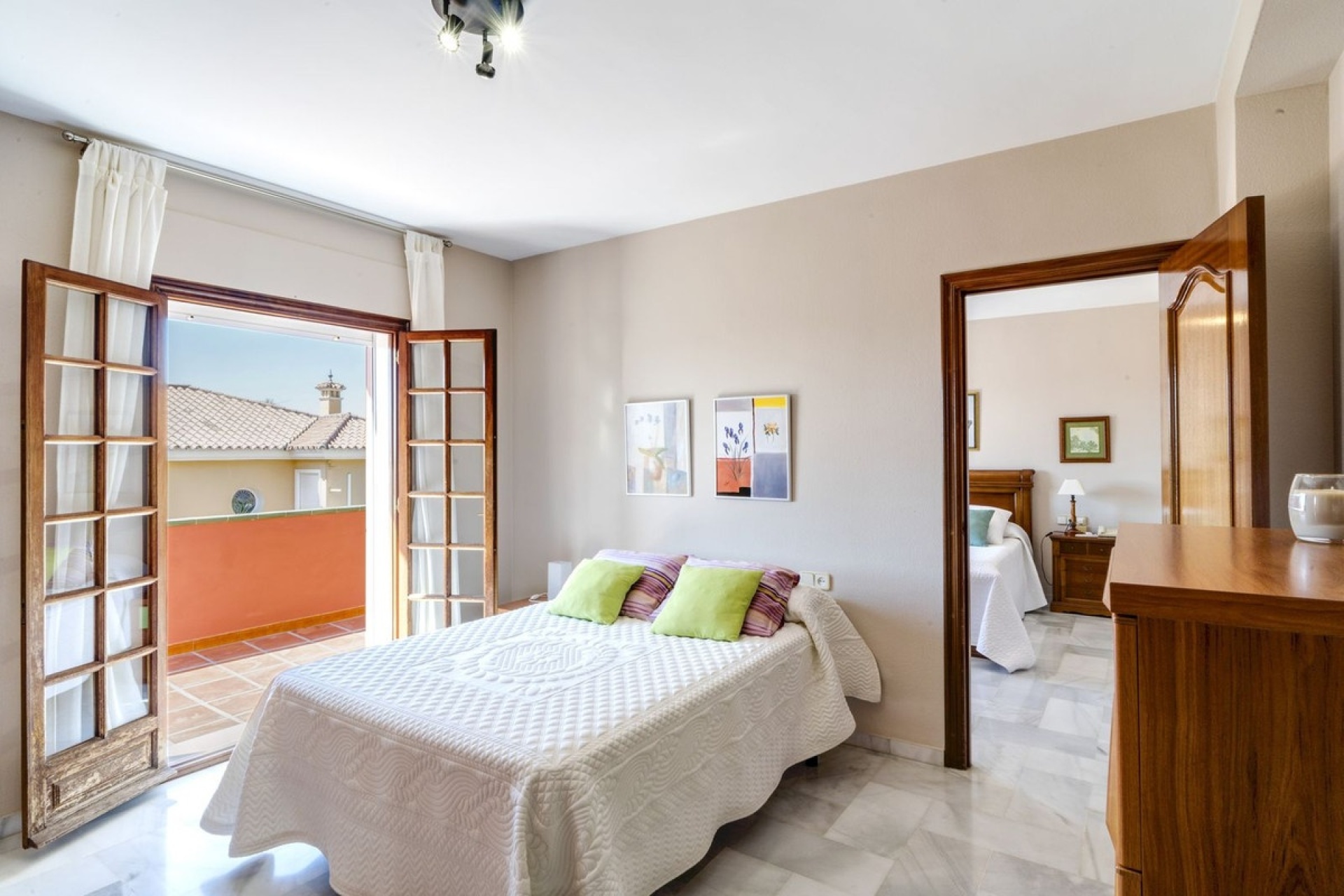 Resale - Villa - Marbella - Marbella Centro