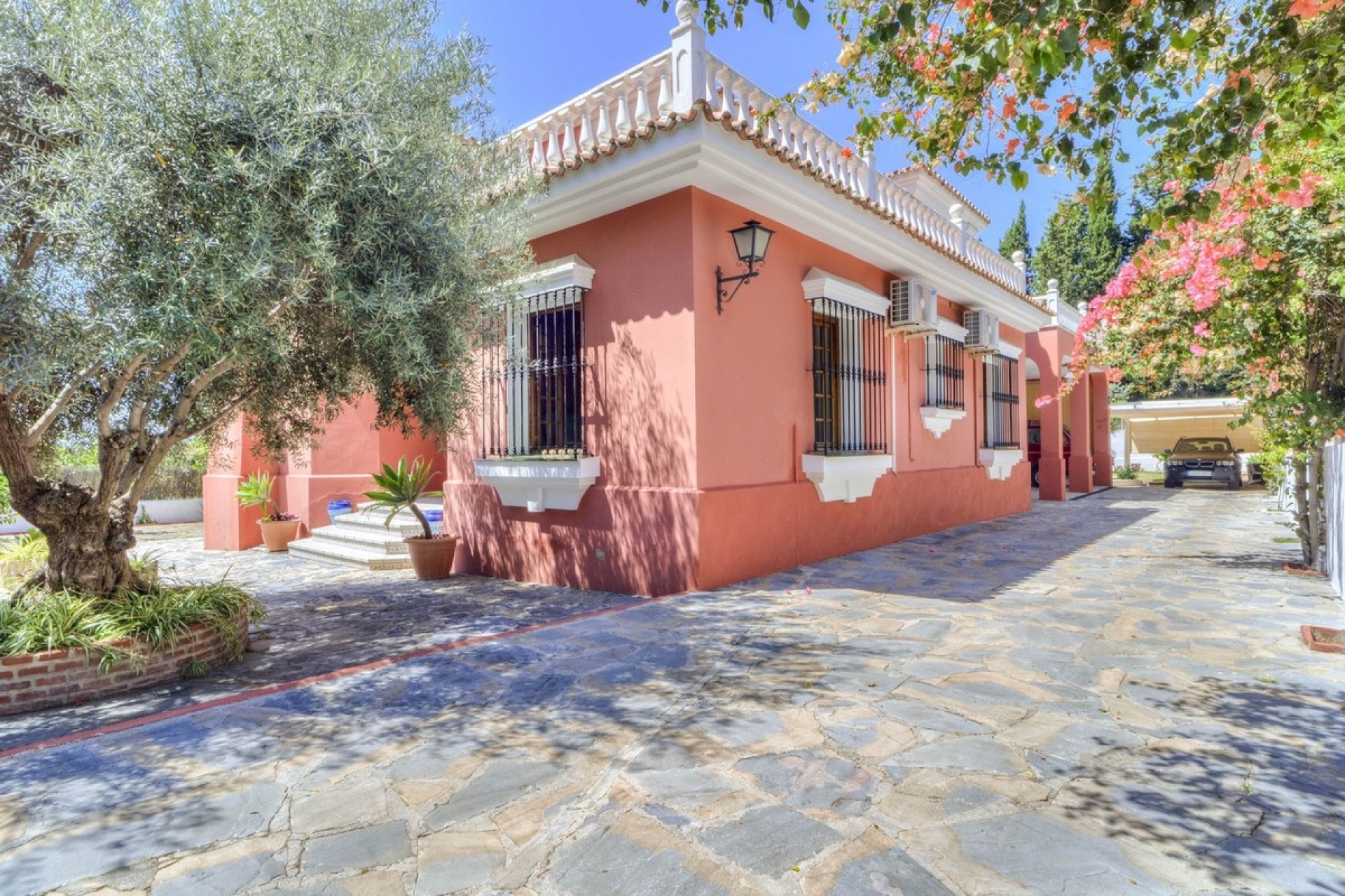 Resale - Villa - Marbella - Marbella Centro