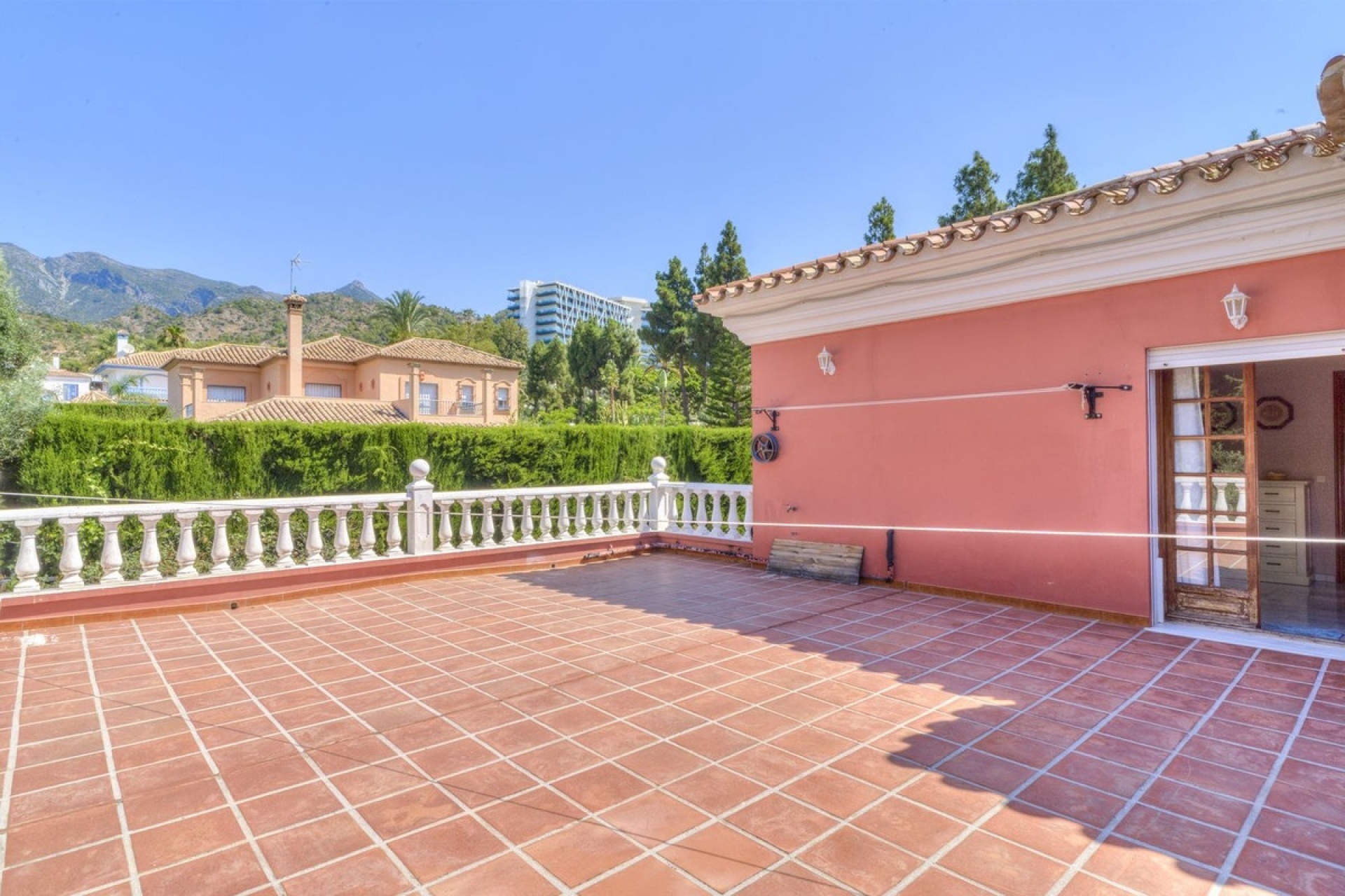 Resale - Villa - Marbella - Marbella Centro