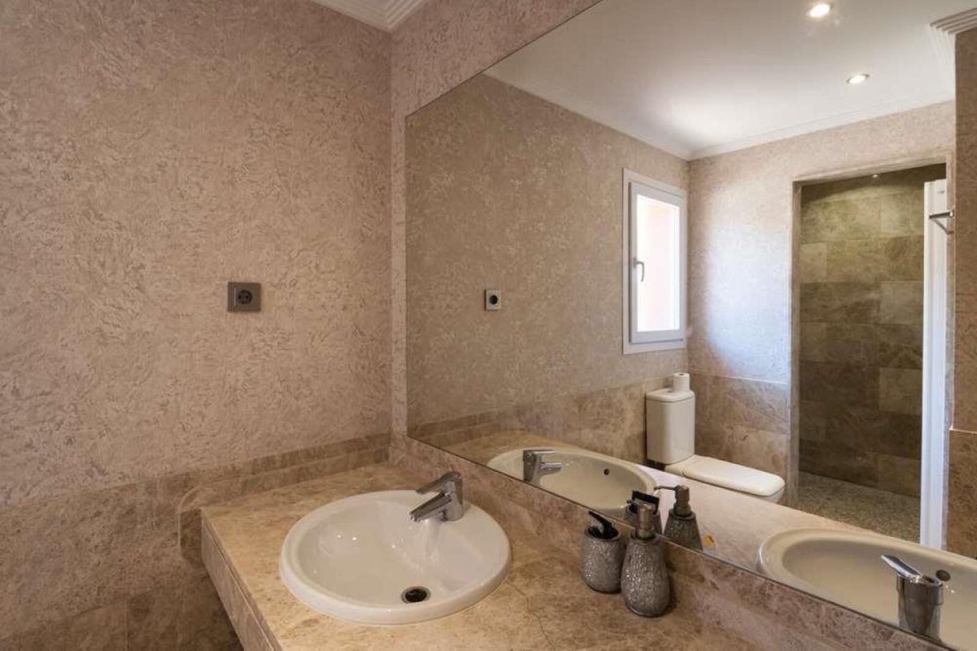 Resale - Villa - Marbella - Marbella Centro