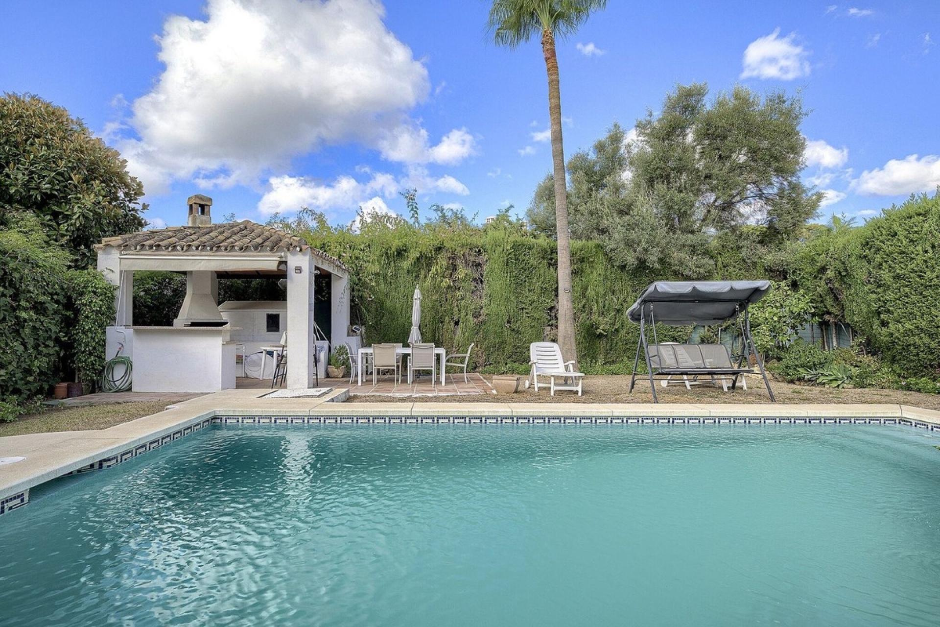 Resale - Villa - Marbella - Marbella Centro