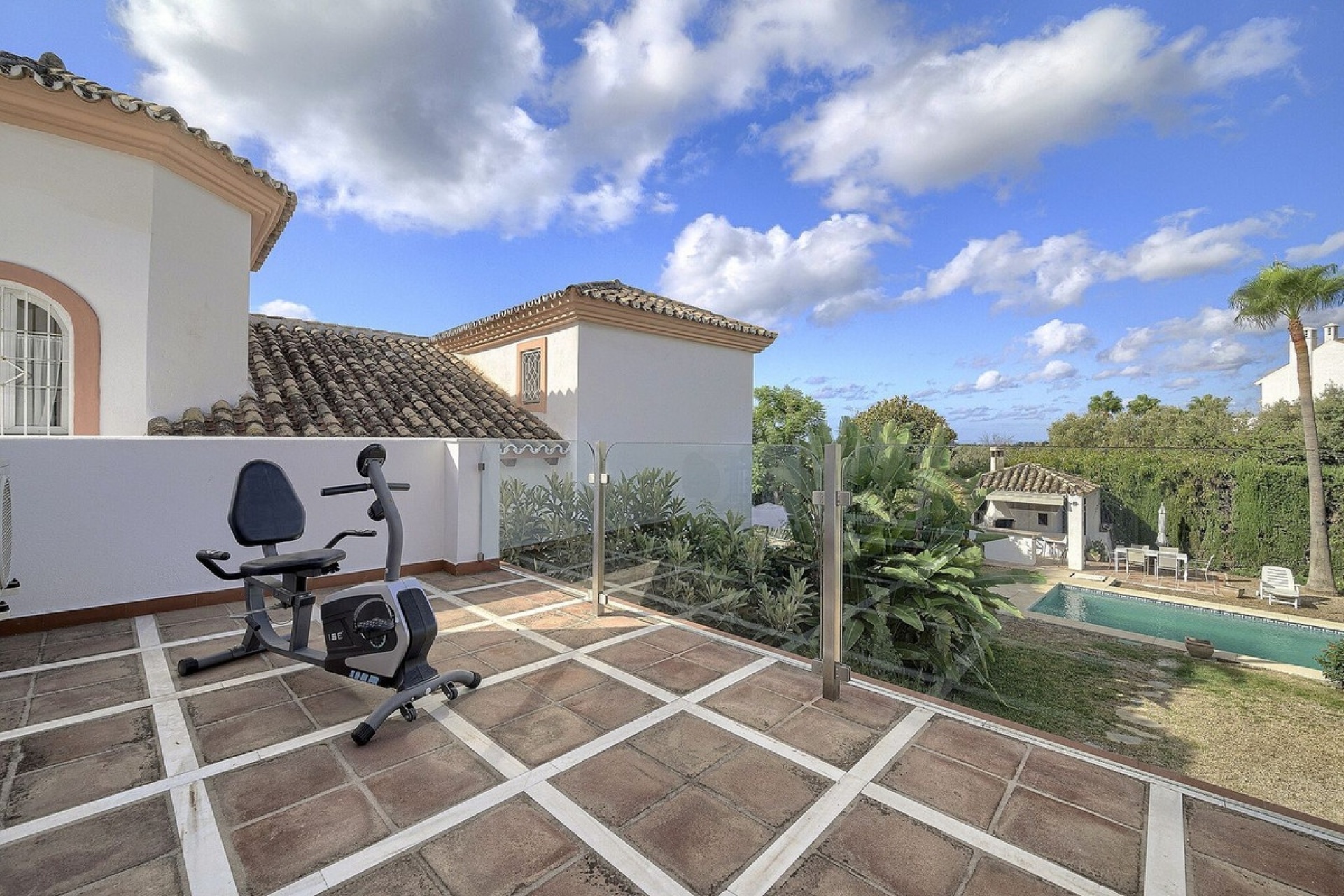 Resale - Villa - Marbella - Marbella Centro
