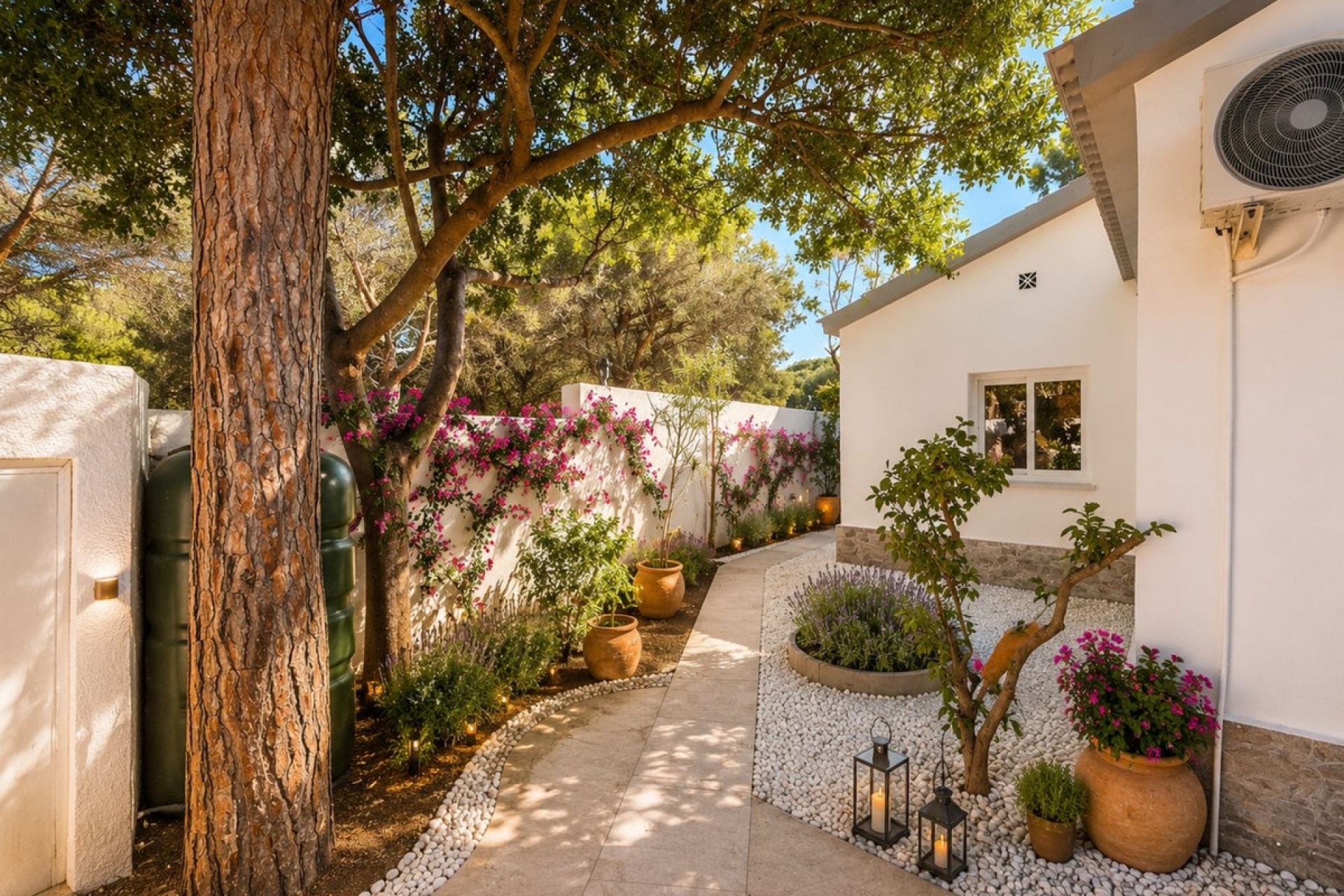 Resale - Villa - Marbella - Marbella Centro
