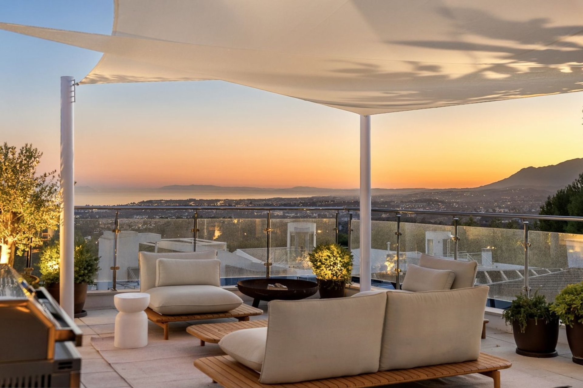 Resale - Villa - Marbella - Marbella Centro