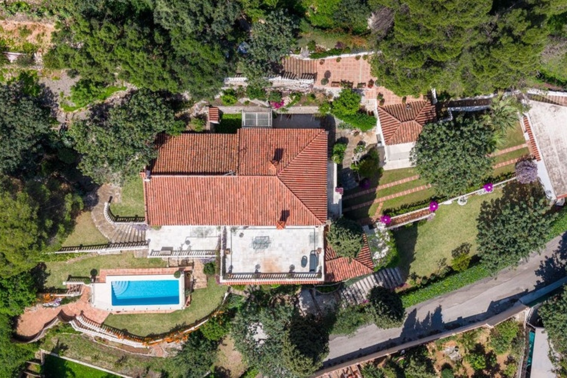 Resale - Villa - Marbella - Marbella Centro