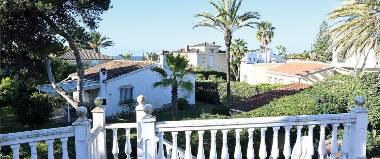 Resale - Villa - Marbella - Marbesa