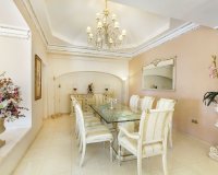 Resale - Villa - Marbella - Marbesa