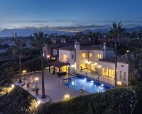 Resale - Villa - Marbella - Marbesa