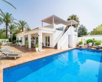 Resale - Villa - Marbella - Marbesa