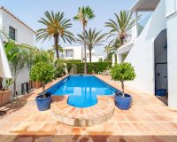 Resale - Villa - Marbella - Marbesa
