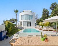 Resale - Villa - Marbella - Marbesa