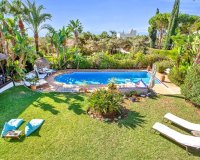 Resale - Villa - Marbella - Marbesa