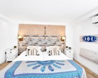 Resale - Villa - Marbella - Marbesa