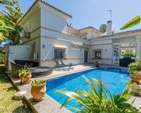 Resale - Villa - Marbella - Marbesa