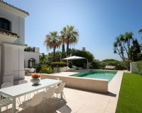 Resale - Villa - Marbella - Marbesa