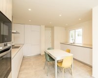Resale - Villa - Marbella - Marbesa