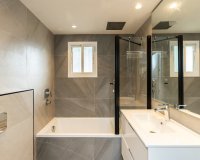 Resale - Villa - Marbella - Marbesa