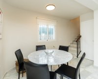 Resale - Villa - Marbella - Marbesa