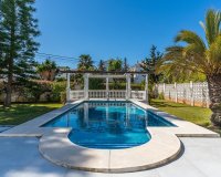 Resale - Villa - Marbella - Marbesa