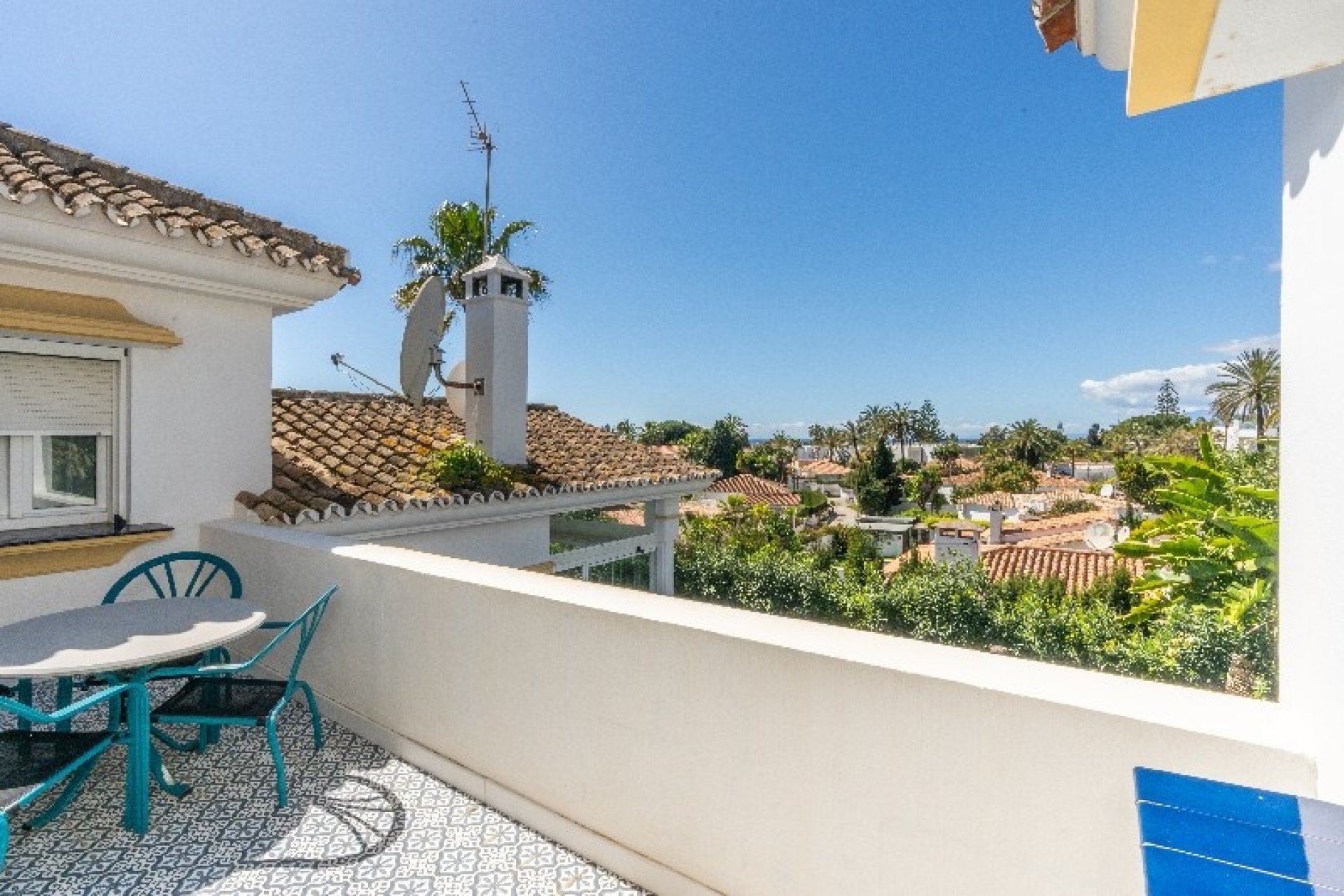 Resale - Villa - Marbella - Marbesa