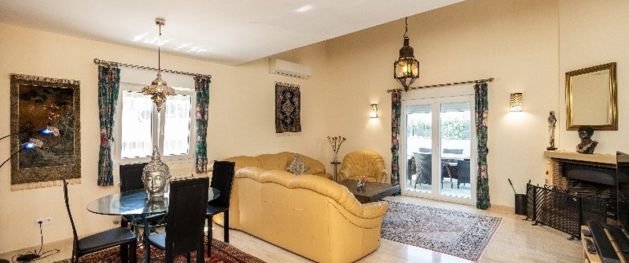 Resale - Villa - Marbella - Marbesa