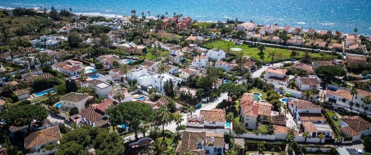 Resale - Villa - Marbella - Marbesa