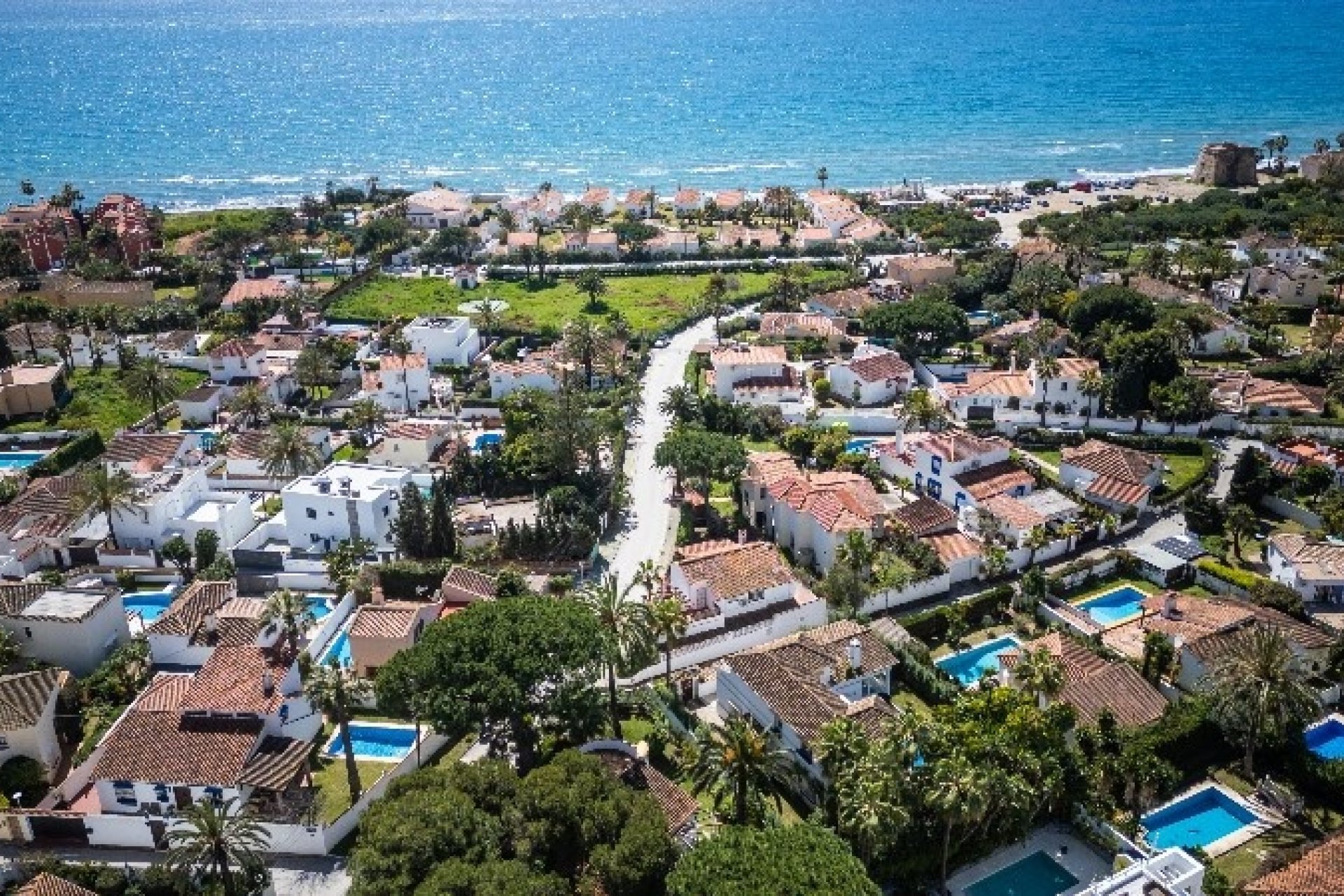 Resale - Villa - Marbella - Marbesa